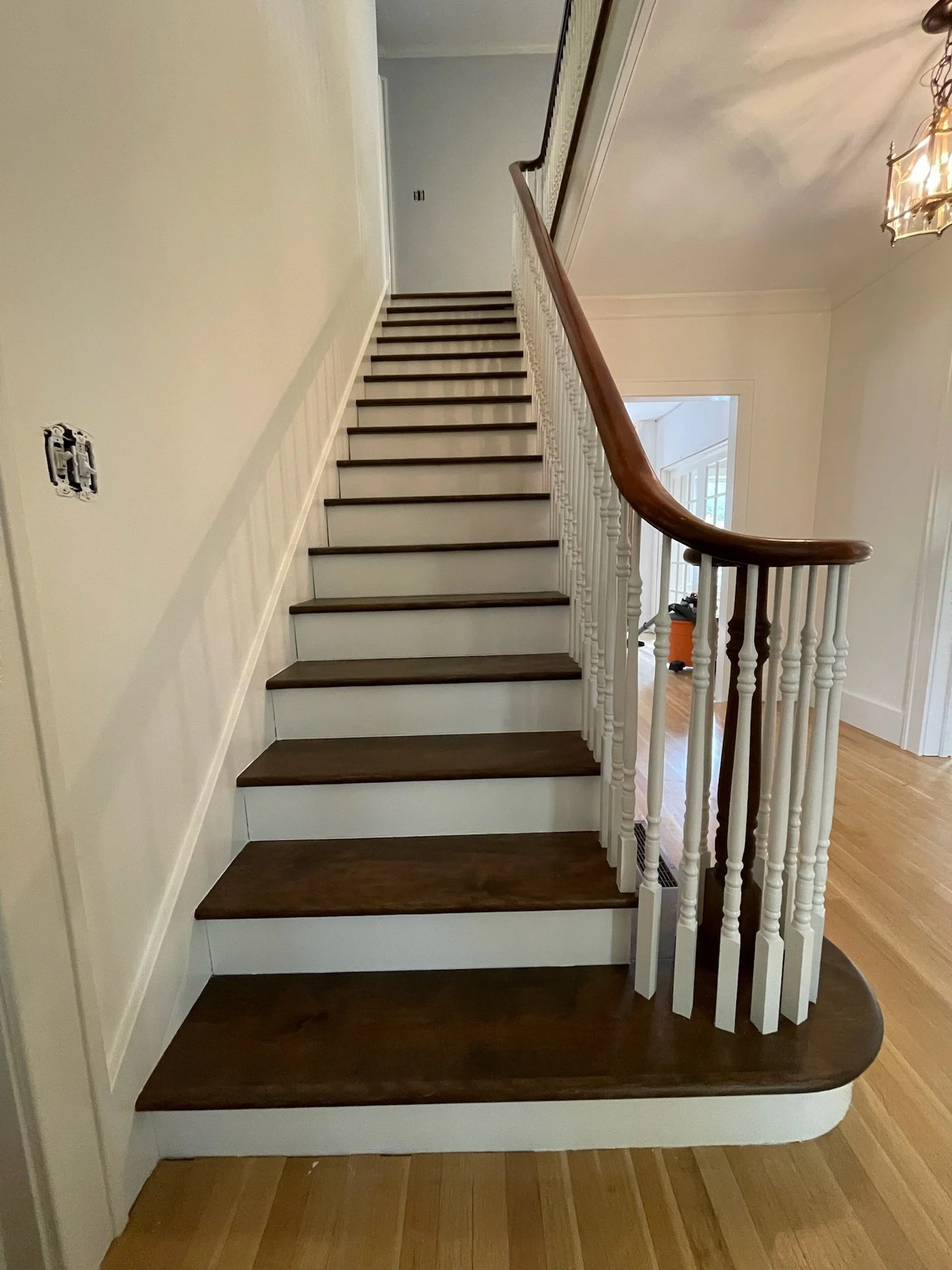 Colonial house painting project, view 7